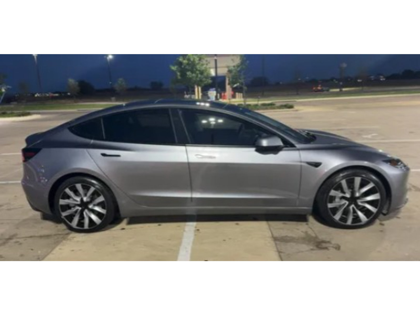 Used 2025 Tesla Model 3 Long Range AWD/4WD image 3