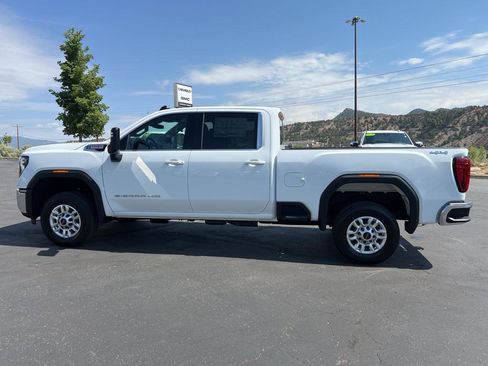 New 2025 GMC Sierra 2500 SLE w/ SLE Convenience Package image 4