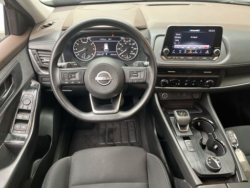 Used 2023 Nissan Rogue S AWD/4WD image 11