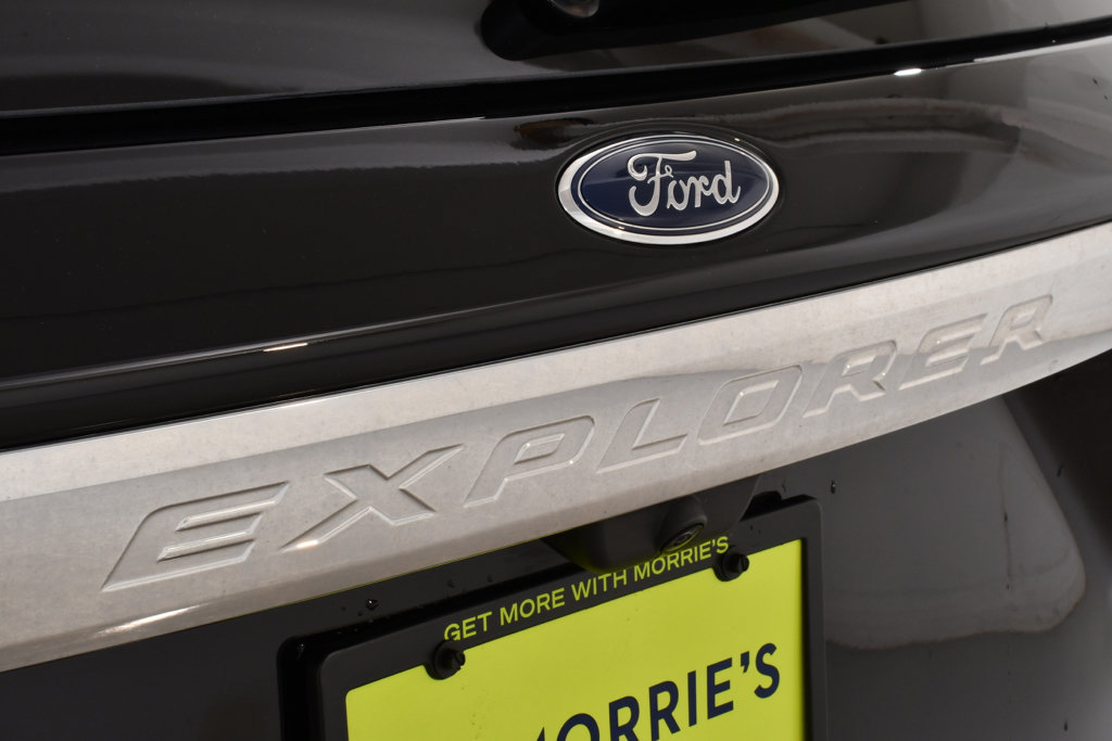 Used 2024 Ford Explorer XLT w/ Equipment Group 202A AWD/4WD image 24