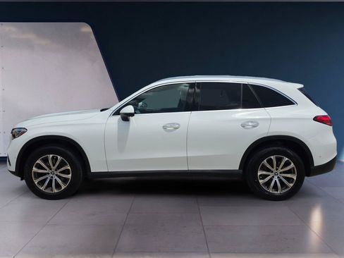 Used 2023 Mercedes-Benz GLC 300 image 2