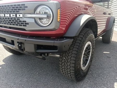 New 2025 Ford Bronco Badlands w/ Sasquatch Package image 9