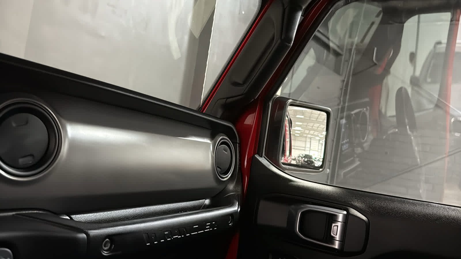 Used 2023 Jeep Wrangler Unlimited Sport AWD/4WD image 18