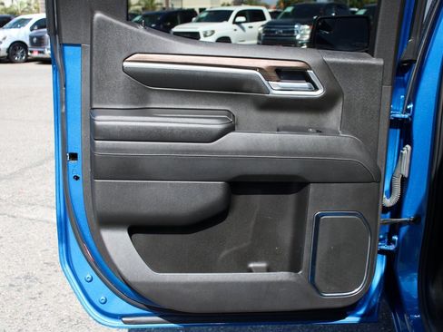 Used 2022 Chevrolet Silverado 1500 RST image 31