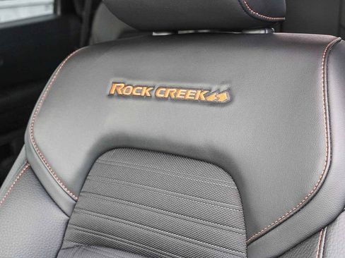 Used 2025 Nissan Pathfinder Rock Creek AWD/4WD image 24