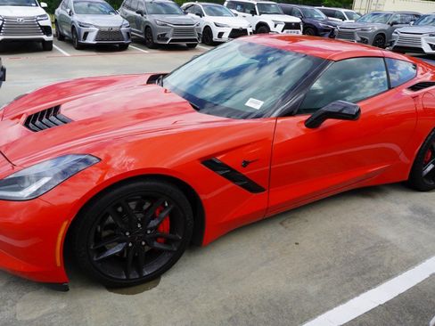 Used 2016 Chevrolet Corvette Stingray Coupe w/ 2LT Preferred Equipment Group image 5