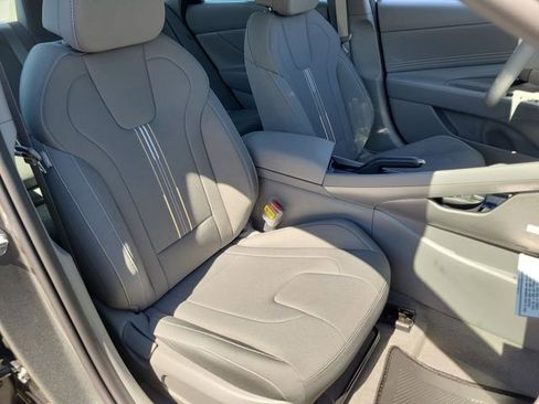 New 2026 Hyundai Elantra Sport image 18