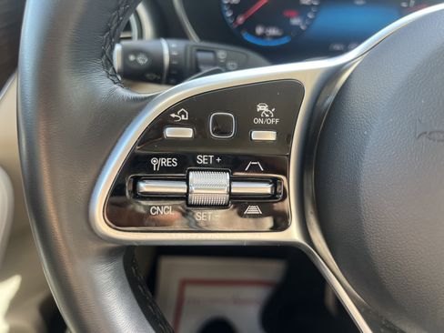 Certified 2022 Mercedes-Benz GLC 300 4MATIC image 16