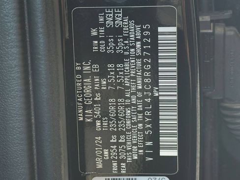 Used 2024 Kia Sorento S FWD image 32
