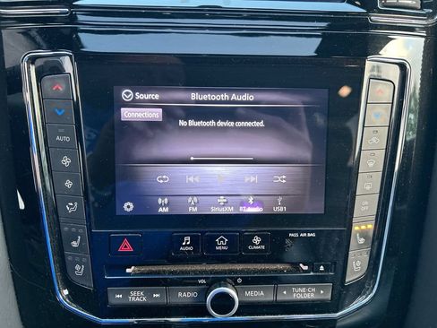 Used 2021 INFINITI QX80 Sensory w/ All-Season Package AWD/4WD image 17