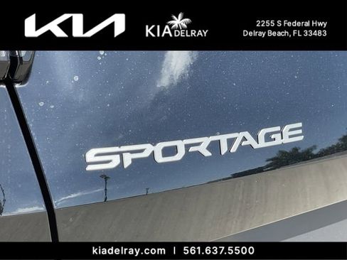 New 2026 Kia Sportage EX image 8