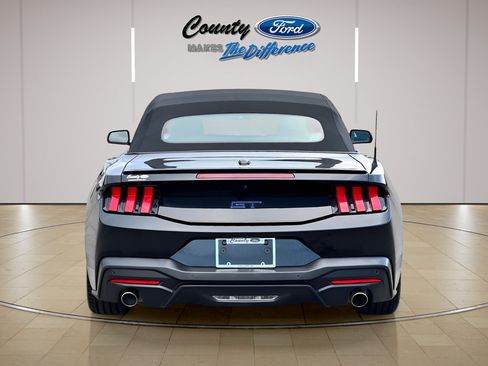 Used 2024 Ford Mustang GT Premium RWD image 13