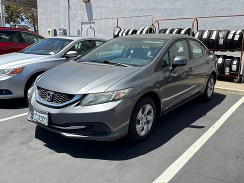 Used 2013 Honda Civic LX image 2