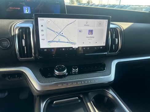 New 2025 Ford Expedition Tremor image 18