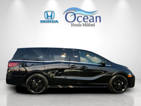Used 2025 Honda Odyssey Sport-L image 6