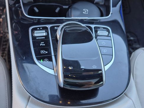 Used 2017 Mercedes-Benz E 300 image 31