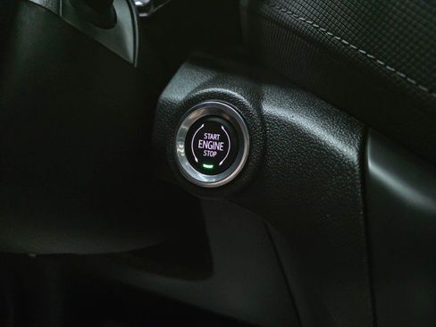 Used 2022 Chevrolet TrailBlazer LT AWD/4WD image 23