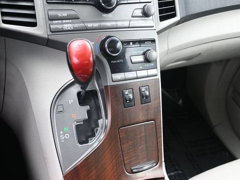 Used 2009 Toyota Venza AWD image 13