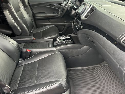 Used 2017 Honda Pilot Elite image 17