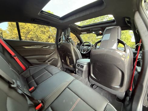 Used 2024 Cadillac CT5 V Blackwing w/ Carbon Fiber Package 2 RWD image 18