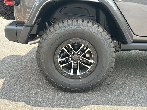 New 2026 Jeep Wrangler Unlimited Rubicon AWD/4WD image 16