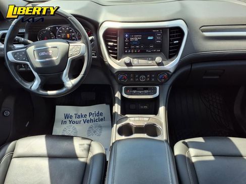 Used 2022 GMC Acadia SLT w/ Technology Package image 9