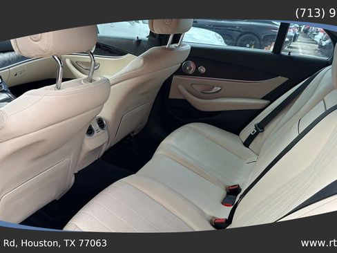 Used 2017 Mercedes-Benz E 300 image 24