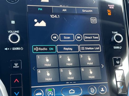 Used 2023 Subaru Legacy Premium image 19