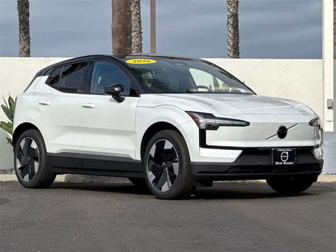 New 2025 Volvo EX30 Plus w/ Climate Package image 7