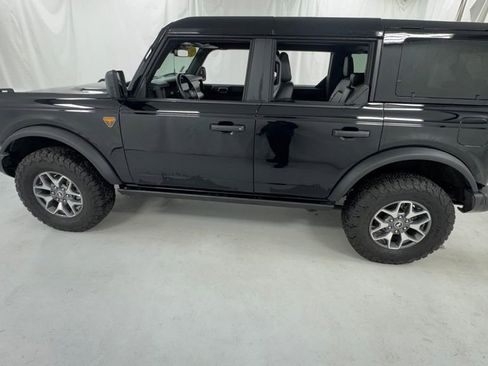 Used 2025 Ford Bronco Badlands AWD/4WD image 6