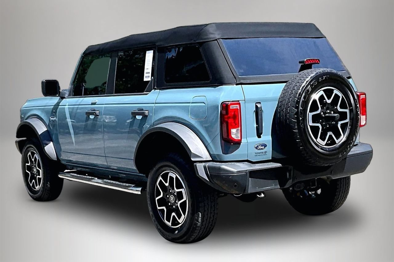 Used 2023 Ford Bronco Black Diamond w/ Sasquatch Package AWD/4WD image 4