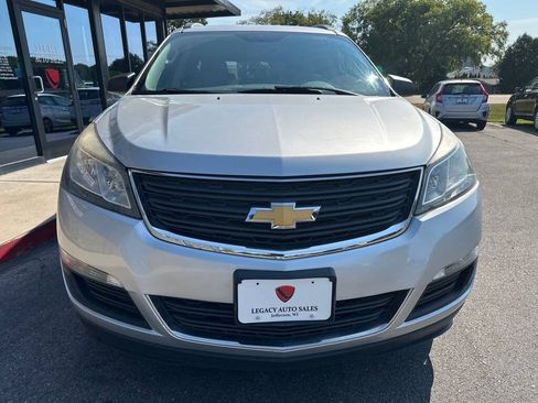 Used 2014 Chevrolet Traverse LS FWD image 6