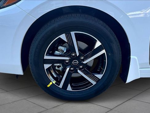 New 2025 Nissan Sentra SV image 9