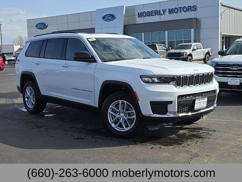 New 2026 Jeep Grand Cherokee L Laredo image 1