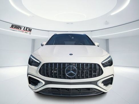 Used 2025 Mercedes-Benz GLA 35 AMG 4MATIC image 7