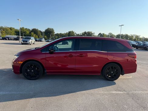 Used 2025 Honda Odyssey Sport-L image 2