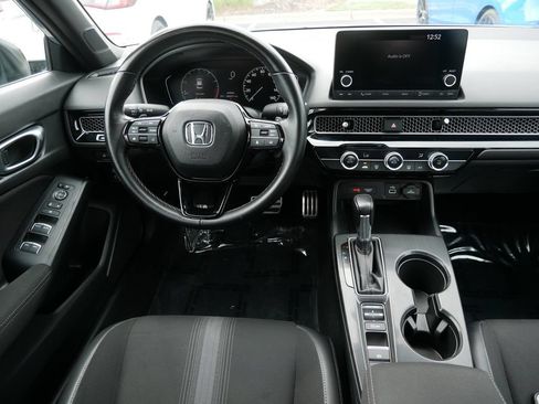Used 2023 Honda Civic Sport image 12