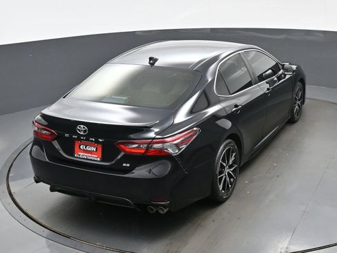 Used 2024 Toyota Camry SE FWD image 40
