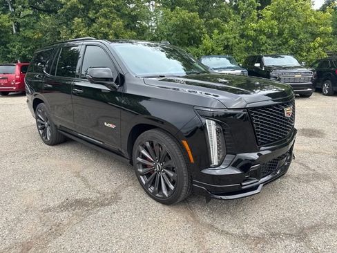 Certified 2026 Cadillac Escalade V w/ LPO, Floor Liner Package AWD/4WD image 1