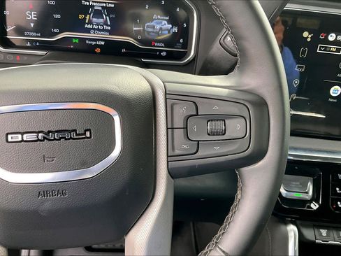 Certified 2025 GMC Sierra 3500 Denali w/ Denali Reserve Package image 24