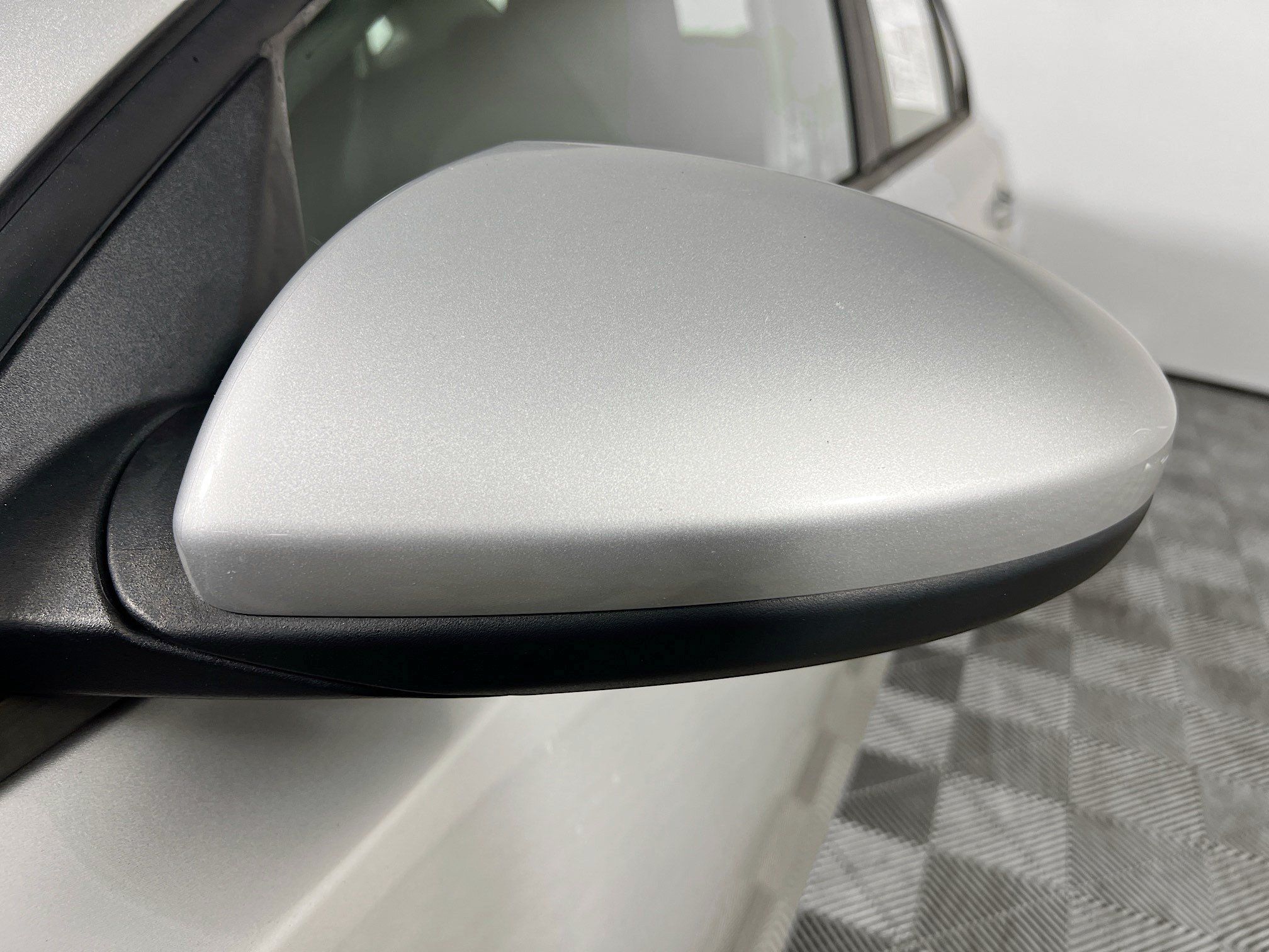 Used 2020 Kia Forte LXS FWD image 13