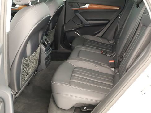 Certified 2023 Audi Q5 2.0T Premium w/ Convenience Package image 29