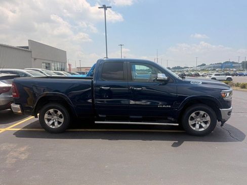 Used 2020 RAM 1500 Laramie AWD/4WD image 9