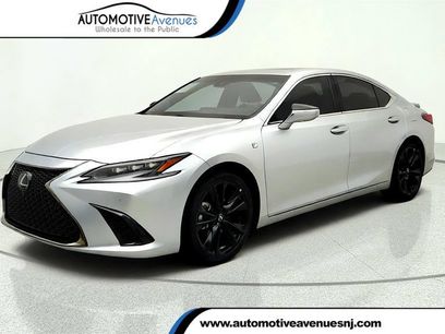 Used 2024 Lexus ES 350 F Sport w/ Accessory Package (Z2)