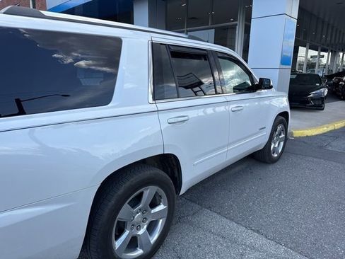 Used 2019 Chevrolet Tahoe Premier image 3