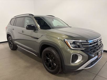 Used 2025 Volkswagen Atlas Peak Edition SE