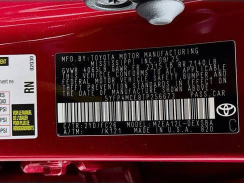 Used 2026 Toyota Corolla SE w/ SE Package FWD image 31
