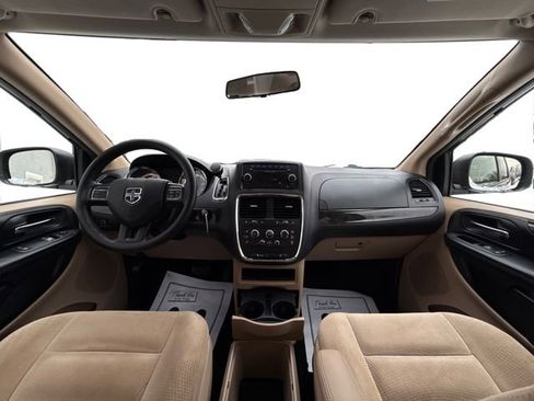 Used 2016 Dodge Grand Caravan SE w/ Quick Order Package 29E SE image 26