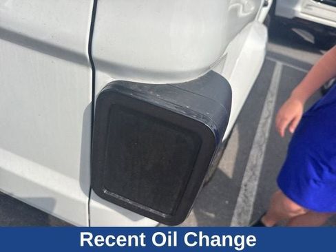 Used 2022 Jeep Gladiator Willys AWD/4WD image 17