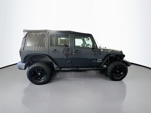 Used 2017 Jeep Wrangler Unlimited Sport w/ Quick Order Package 23S AWD/4WD image 8